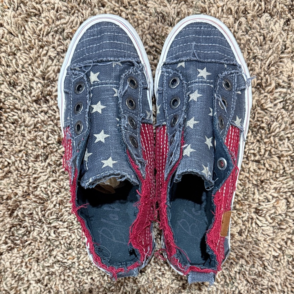 Blowfish Stars and Stripes Women's Canvas Sneakers size 7 - Picture 2 of 5